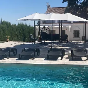 https://la-colina-sierra-norte-de-sevilla.es-andalucia.com